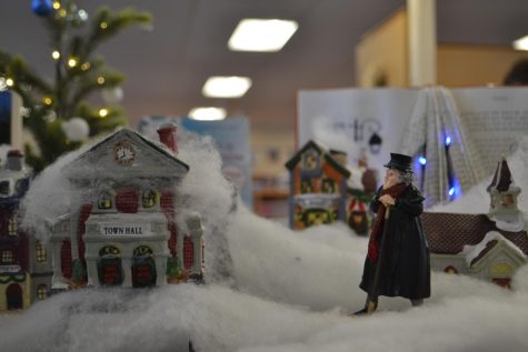 Decorations in the Palmer Ridge Library