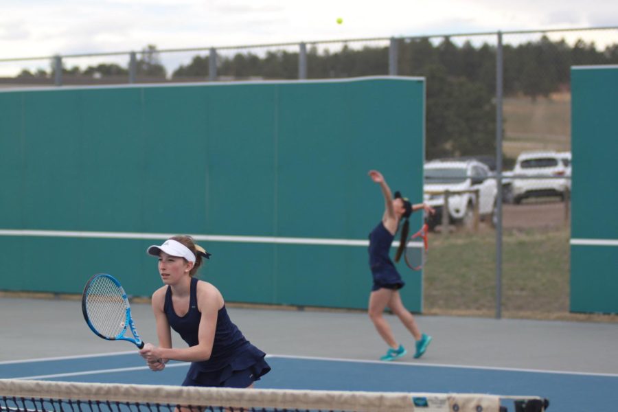 Katie Miller and Amelia Kulich begin the start of their match. Photo provided by Amelia Kulich.